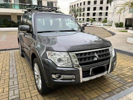 MITSUBISHI PAJERO FULL 3.2 HPE 4X4 16V TURBO INTERCOOLER DIESEL 4P AUTOMÁTICO